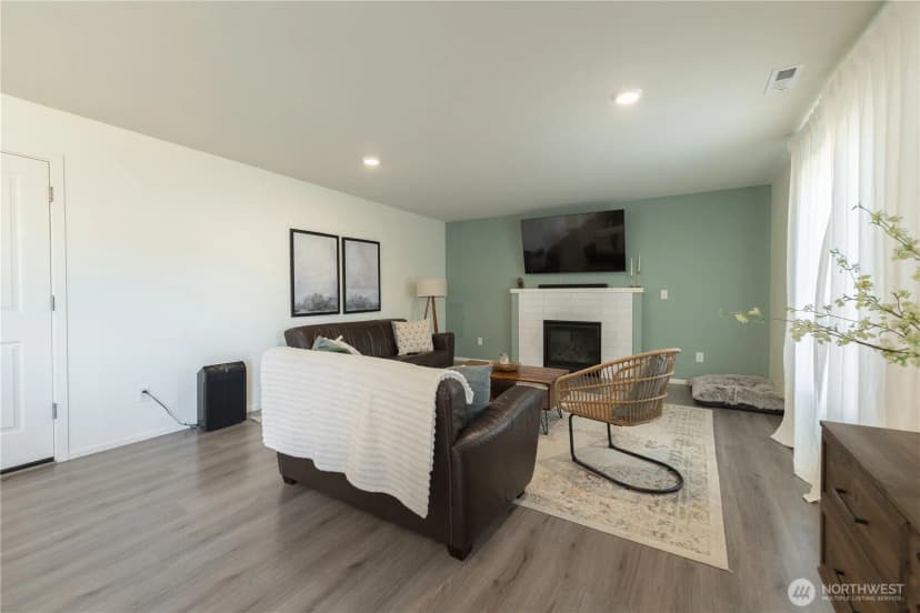 Property photo for 9219 Verbena Street Se, Tumwater photo 14