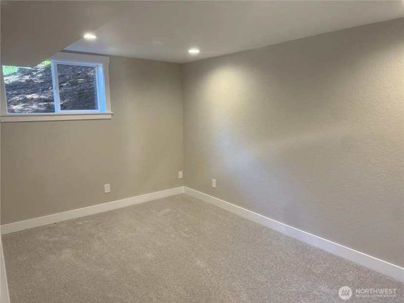 Property photo for 4515 Chrisella Road E, Edgewood photo 31