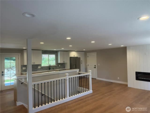 Property photo for 4515 Chrisella Road E, Edgewood photo 5