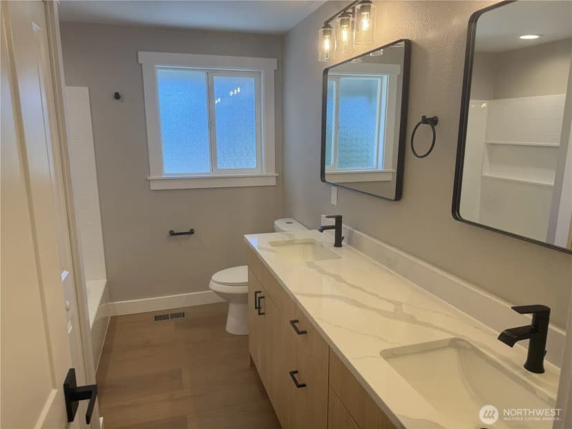 Property photo for 4515 Chrisella Road E, Edgewood photo 12