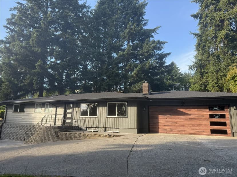 Property photo for 4515 Chrisella Road E, Edgewood photo 2