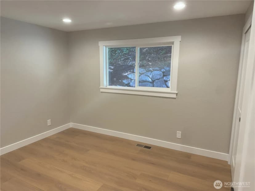 Property photo for 4515 Chrisella Road E, Edgewood photo 15