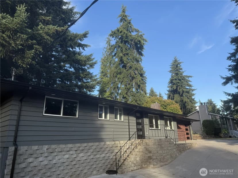 Property photo for 4515 Chrisella Road E, Edgewood photo 3