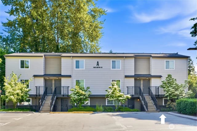 Property photo for 15829 Ne Leary Way #a-104, Redmond photo 2