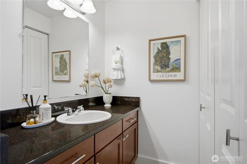 Property photo for 15829 Ne Leary Way #a-104, Redmond photo 20