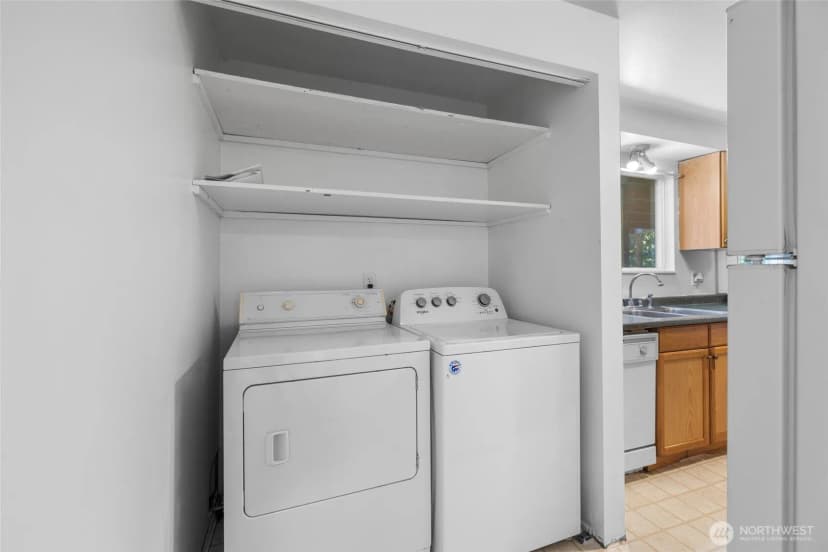 Property photo for 1112 Ridgeway Drive, Oak Harbor photo 17