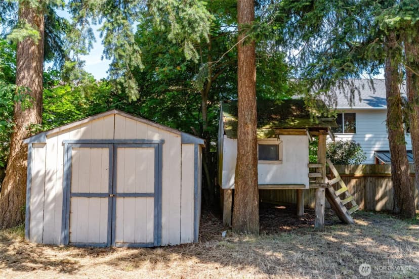 Property photo for 1112 Ridgeway Drive, Oak Harbor photo 26