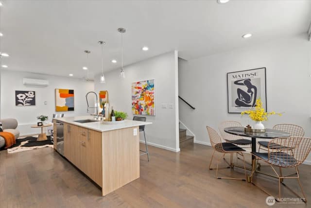 Property photo for 623 Nw Market Street, Seattle photo 5