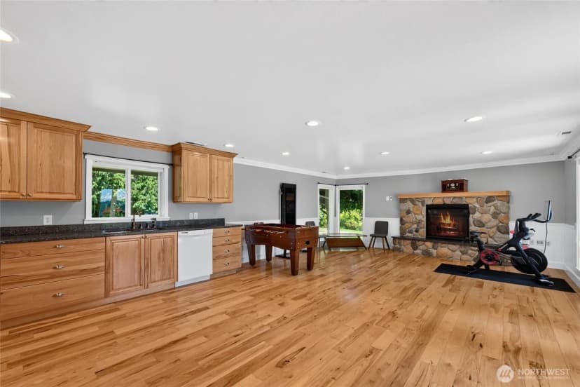 Property photo for 21017 Snag Island Drive East, Lake Tapps photo 30