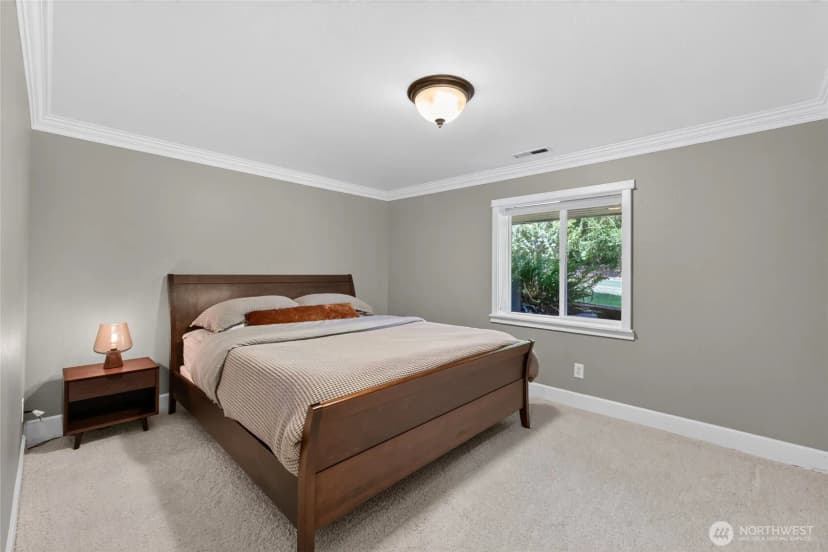 Property photo for 21017 Snag Island Drive East, Lake Tapps photo 32