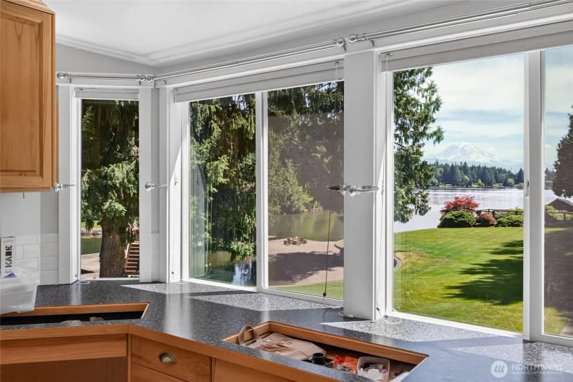Property photo for 21017 Snag Island Drive East, Lake Tapps photo 13