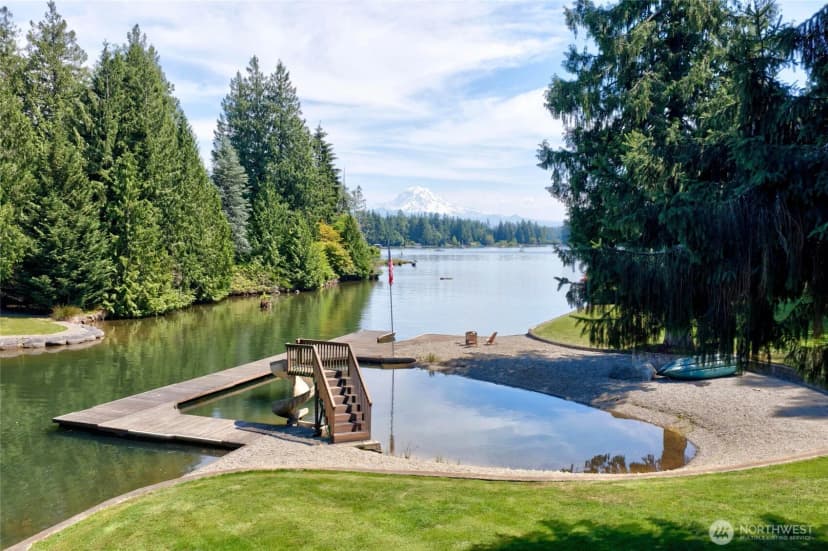 Property photo for 21017 Snag Island Drive East, Lake Tapps