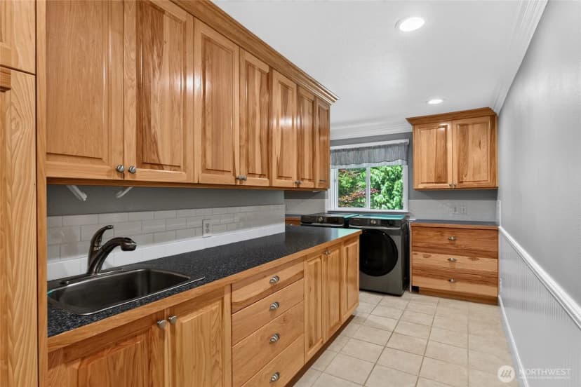 Property photo for 21017 Snag Island Drive East, Lake Tapps photo 25