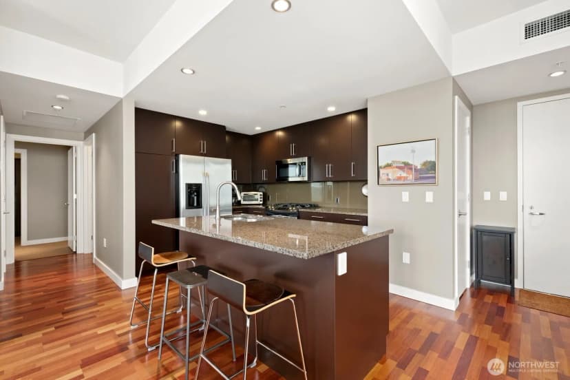 Property photo for 910 Lenora Street #s1010, Seattle photo 11