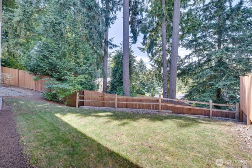Property photo for 19318 31st Drive Se, Bothell photo 35