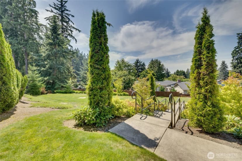 Property photo for 19318 31st Drive Se, Bothell photo 37