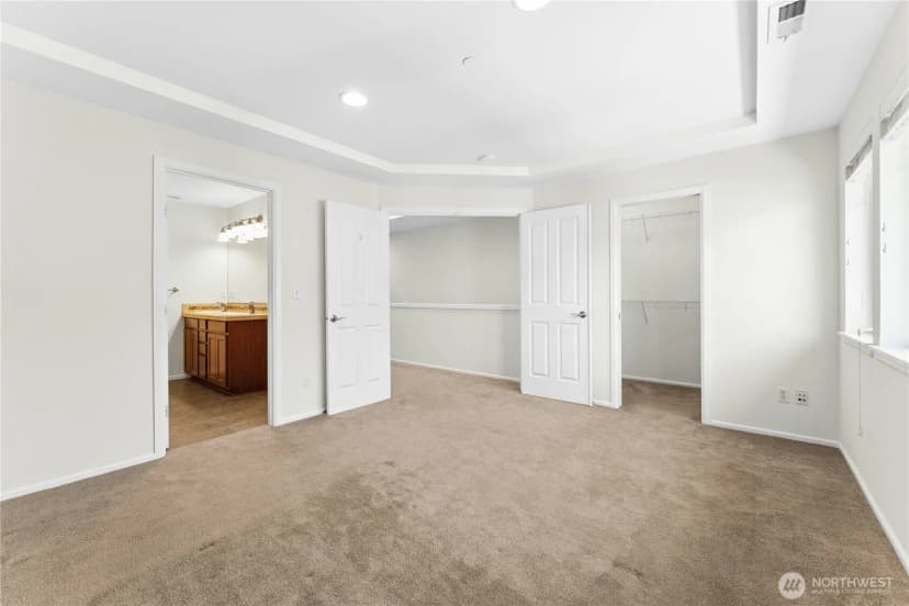 Property photo for 1885 11th Lane Ne #1308, Issaquah photo 16