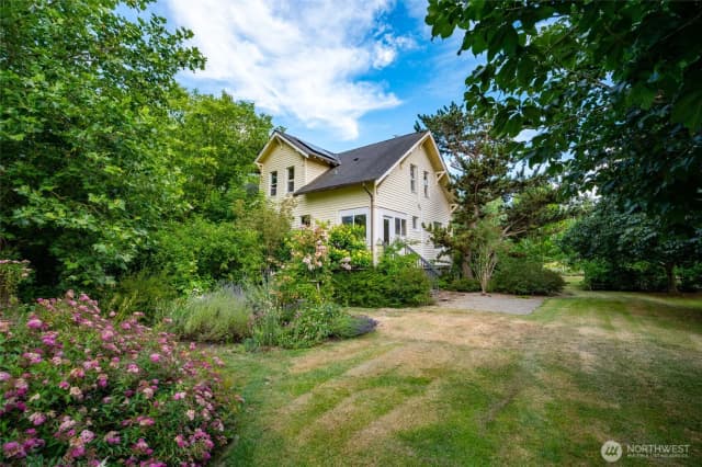 Property photo for 21895 Cedardale Road, Mount Vernon