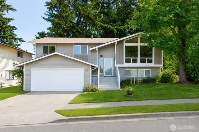 Property photo for 1610 Olympia Avenue Se, Renton