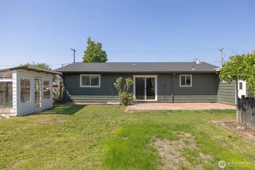 Property photo for 303 Garfield Street, Sumas photo 37
