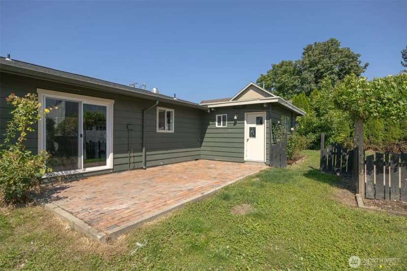 Property photo for 303 Garfield Street, Sumas photo 36