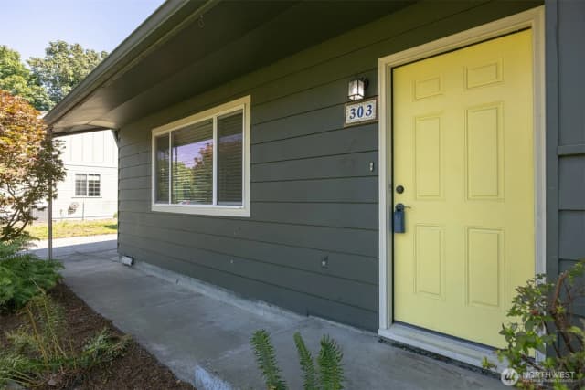 Property photo for 303 Garfield Street, Sumas photo 2
