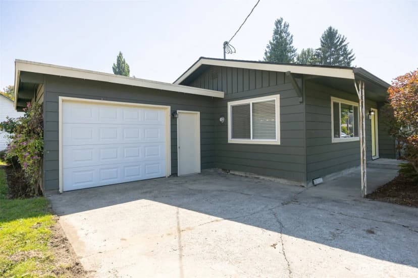 Property photo for 303 Garfield Street, Sumas photo 7