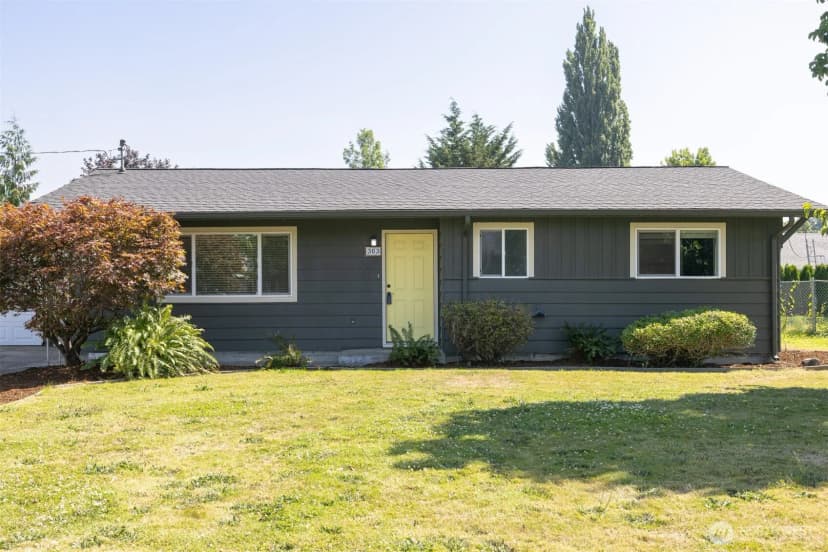 Property photo for 303 Garfield Street, Sumas