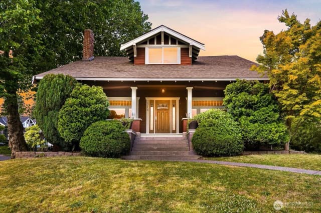 Property photo for 2816 Cornwall Avenue, Bellingham