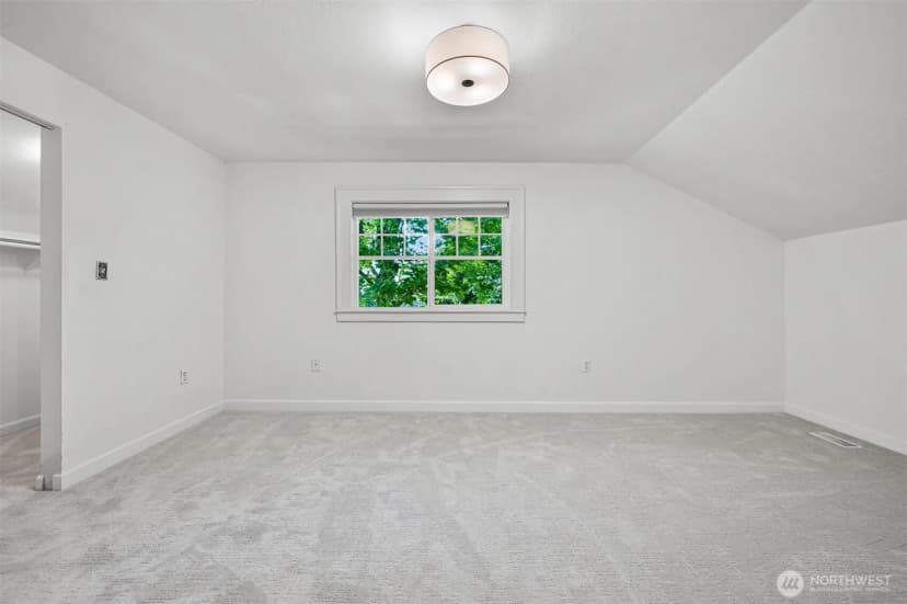 Property photo for 2816 Cornwall Avenue, Bellingham photo 31