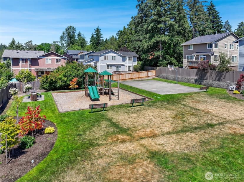 Property photo for 24520 96th Avenue S, Kent photo 39
