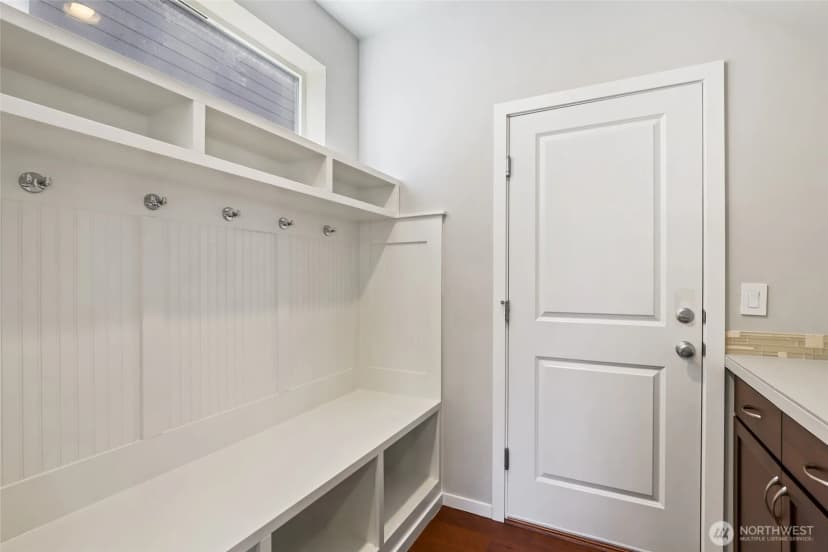 Property photo for 24520 96th Avenue S, Kent photo 16
