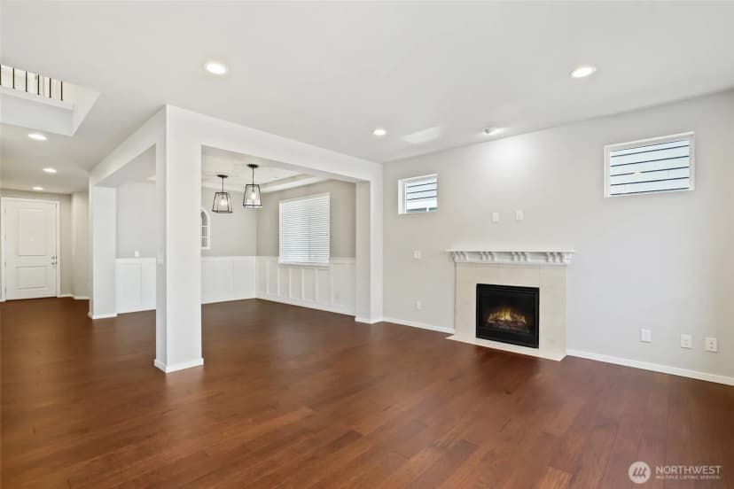 Property photo for 24520 96th Avenue S, Kent photo 6