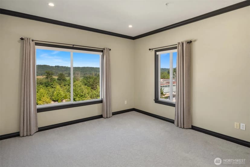 Property photo for 14624 1st Lane Ne #104, Duvall photo 25