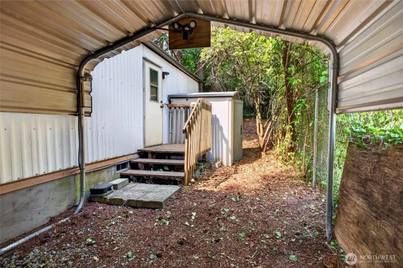 Property photo for 5905 257th Street E, Graham photo 5