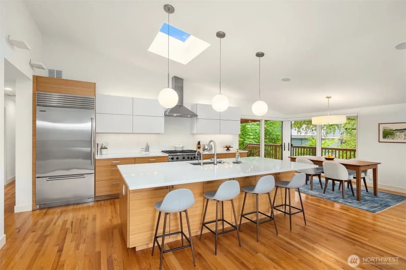 Property photo for 1308 158th Place Se, Bellevue photo 6