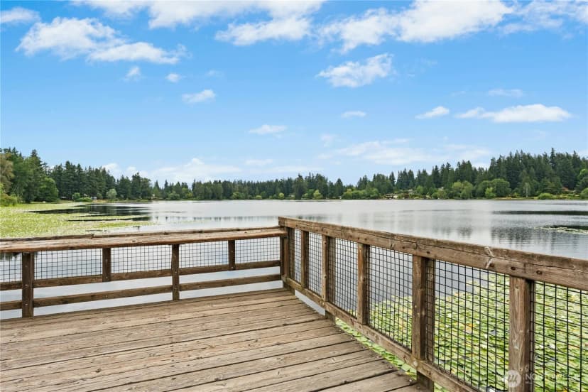 Property photo for 1308 158th Place Se, Bellevue photo 38