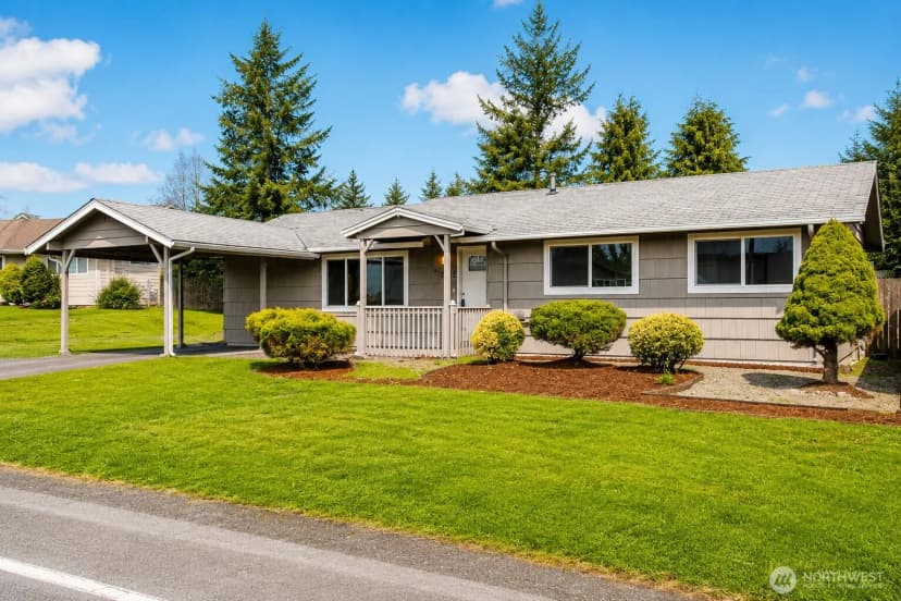 Property photo for 11818 Se 170th Place, Renton photo 3