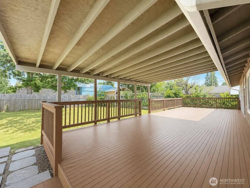 Property photo for 11818 Se 170th Place, Renton photo 14
