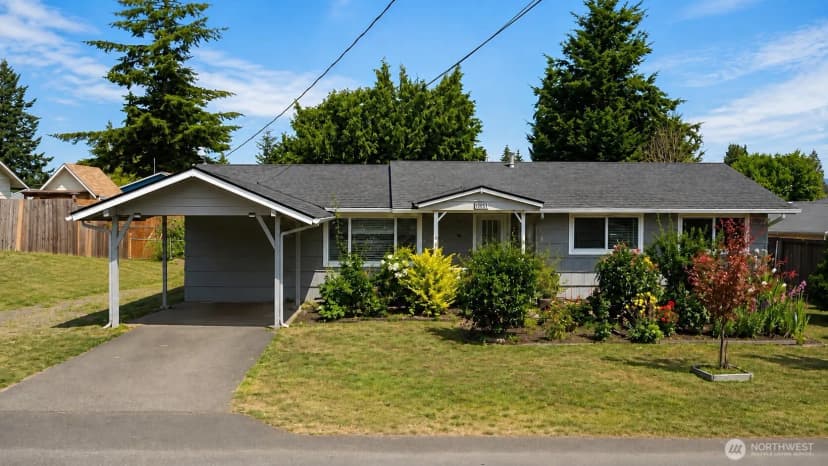 Property photo for 11818 Se 170th Place, Renton photo 16
