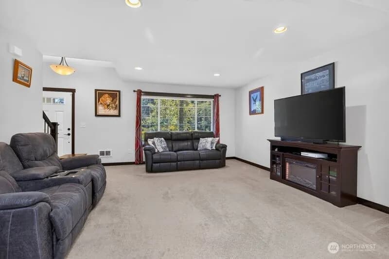 Property photo for 6608 184th Drive Se, Snohomish photo 8