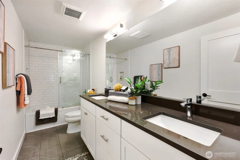 Property photo for 1527 Ne 123rd Street, Seattle photo 25