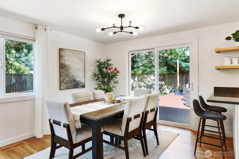 Property photo for 1527 Ne 123rd Street, Seattle photo 19