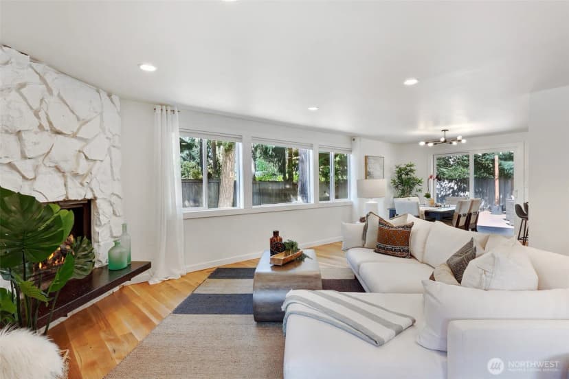 Property photo for 1527 Ne 123rd Street, Seattle photo 10