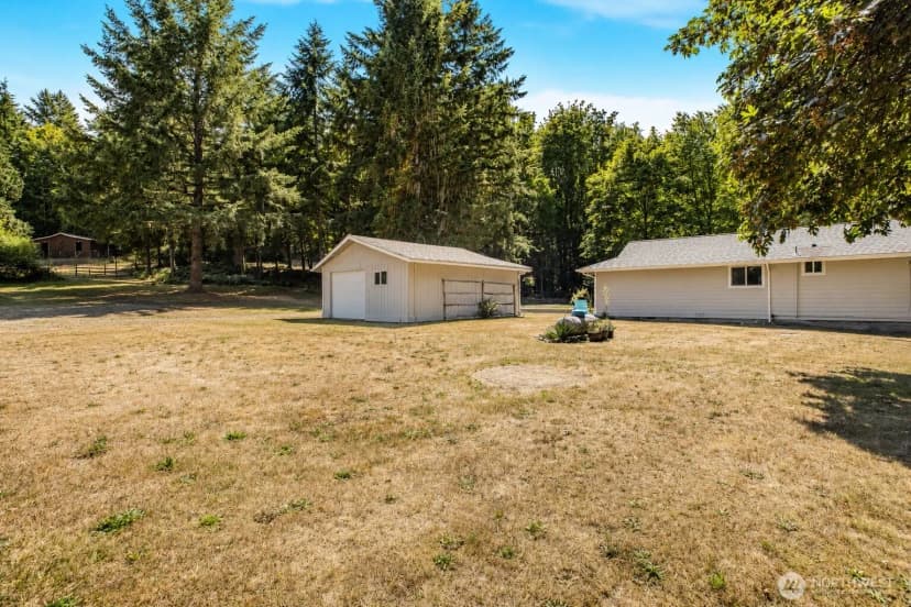 Property photo for 180 Dewatto Road W, Seabeck photo 28
