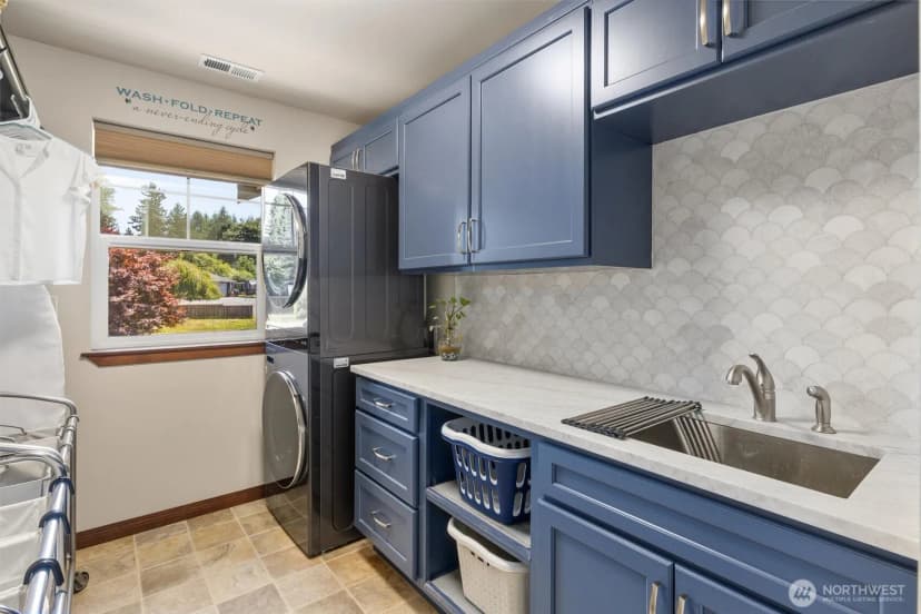 Property photo for 18018 James Street, Snohomish photo 22