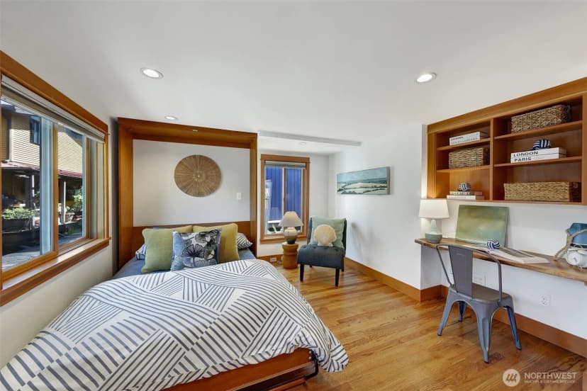 Property photo for 3110 Portage Bay Place E #b, Seattle photo 8