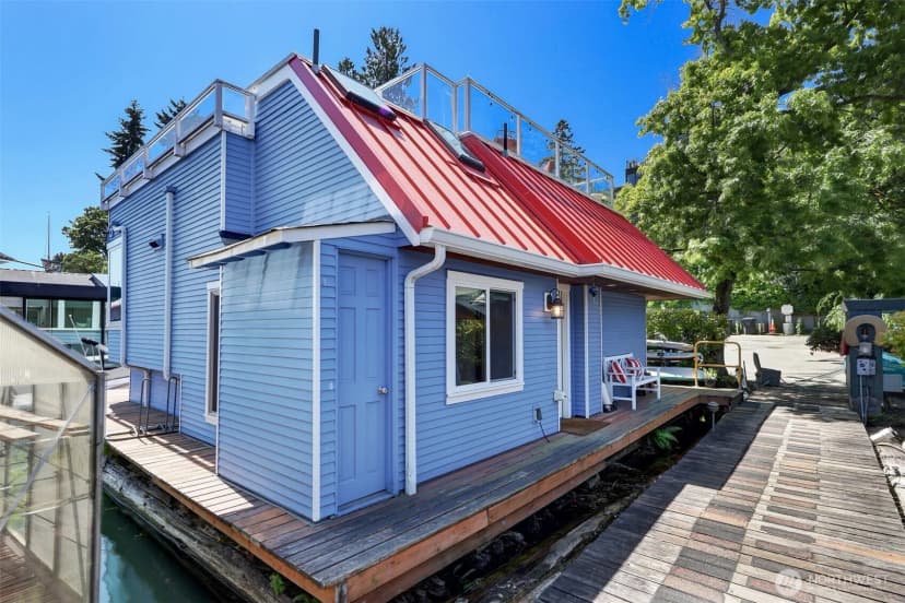 Property photo for 3110 Portage Bay Place E #b, Seattle photo 26
