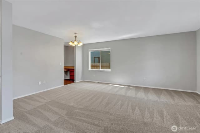 Property photo for 1401 Riddell Avenue Ne, Orting photo 3