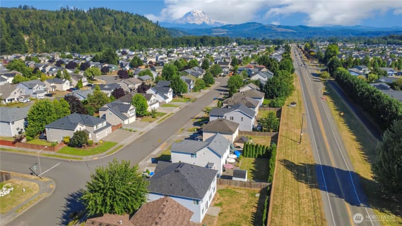 Property photo for 1401 Riddell Avenue Ne, Orting photo 36